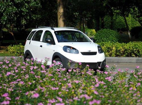 細(xì)節(jié)有待完善 試駕體驗奇瑞SUV瑞麒X1 汽車之家