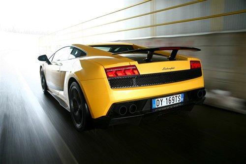 憤怒的公牛 試駕蘭博基尼Superleggera 汽車(chē)之家