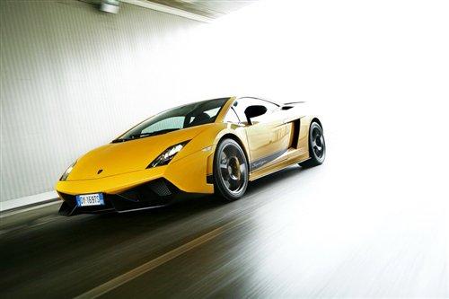 憤怒的公牛 試駕蘭博基尼Superleggera 汽車(chē)之家