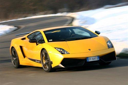 憤怒的公牛 試駕蘭博基尼Superleggera 汽車(chē)之家